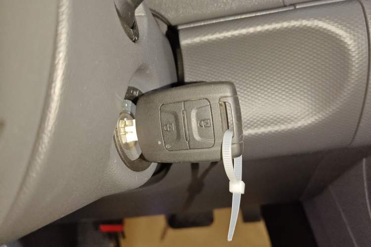 Used Wuling Hongguang New Energy 2025 Extended-Range Hybrid 50 km Utility Version
