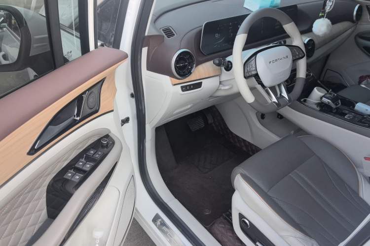 Used FORTHING Yacht 2022 1.5T DCT Chasing-the-Waves Edition