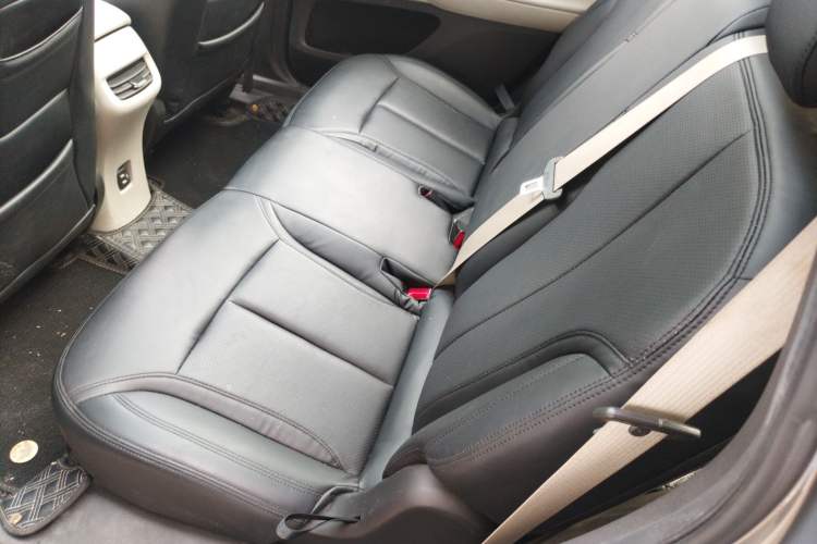 Used Buick GL6 2019 18T 5-Seater Elite Version China V Standard