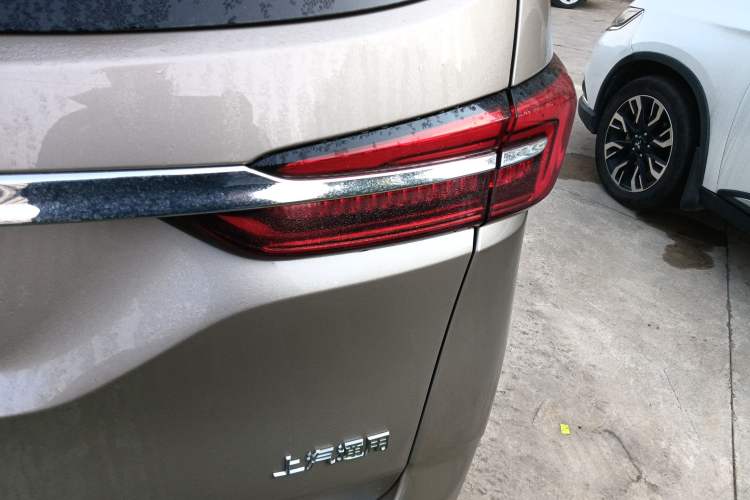 Used Buick GL8 2022 Land Business Class 652T Luxury Model
