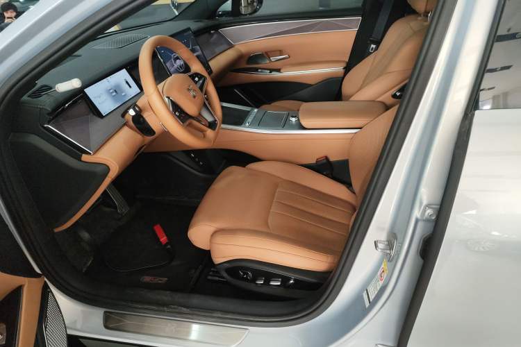 Used BYD Han L 2025 EV Four-Wheel Drive LiDAR Flagship Model
