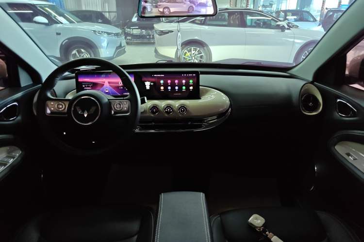 Used Wuling Bingo 2023 410 km Lingxi Deluxe Edition
