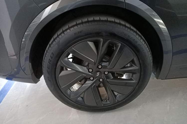 Used Li Auto L7 2023 Pro Model
