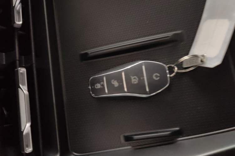 Used BYD Qin PLUS 2025 DM-i Smart Drive 55KM Leading Model