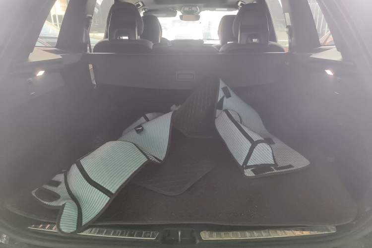 Used Volvo XC90 2023 B5 SmartDrive Luxury Edition 5 Seats