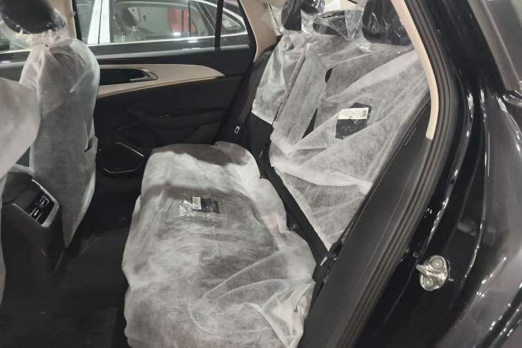 Used Hongqi H5 PHEV 2025 170 Super Hybrid Version
