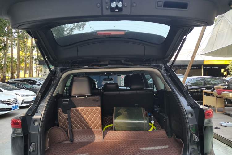 Used Toyota Highlander 2022 Dual-Engine 2.5L 4x4 Elite Edition 7-Seater