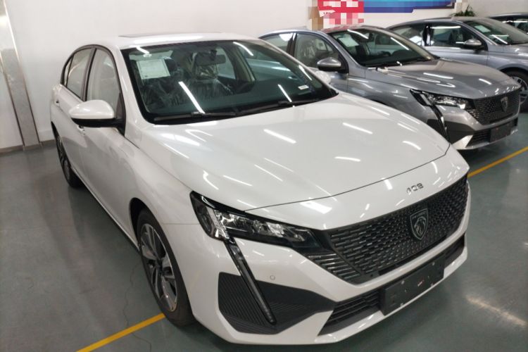 Used Peugeot 408 2022 1.6T Light-Chasing Edition
