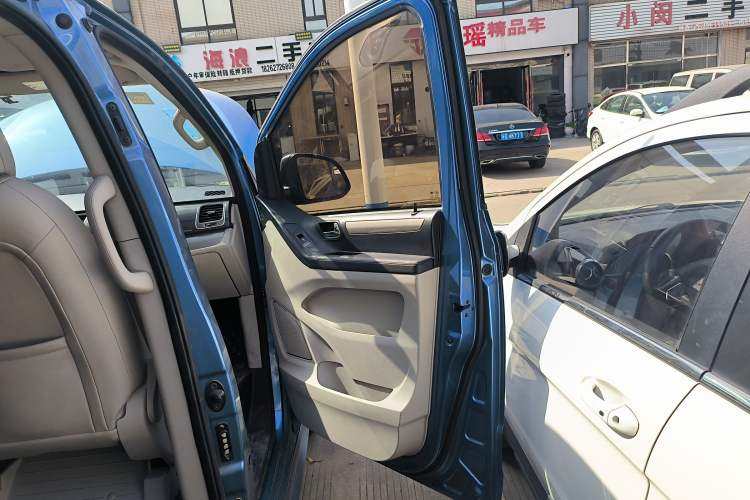 Used SAIC MAXUS G10 2018 PLUS 2.0T Automatic Smart Edition
