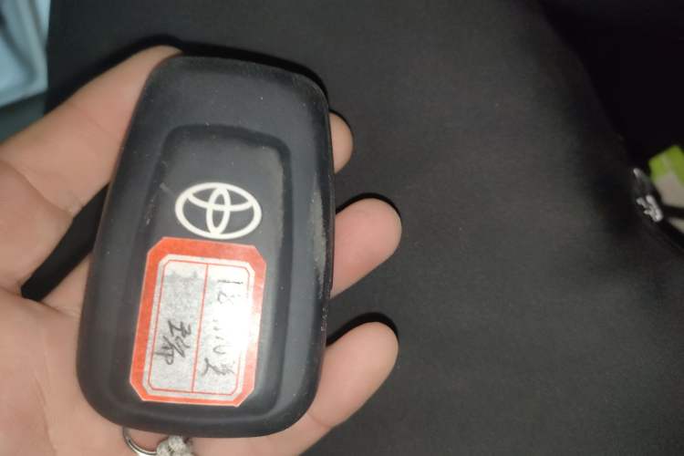 Used Toyota Camry 2018 2.5G Luxury Edition
