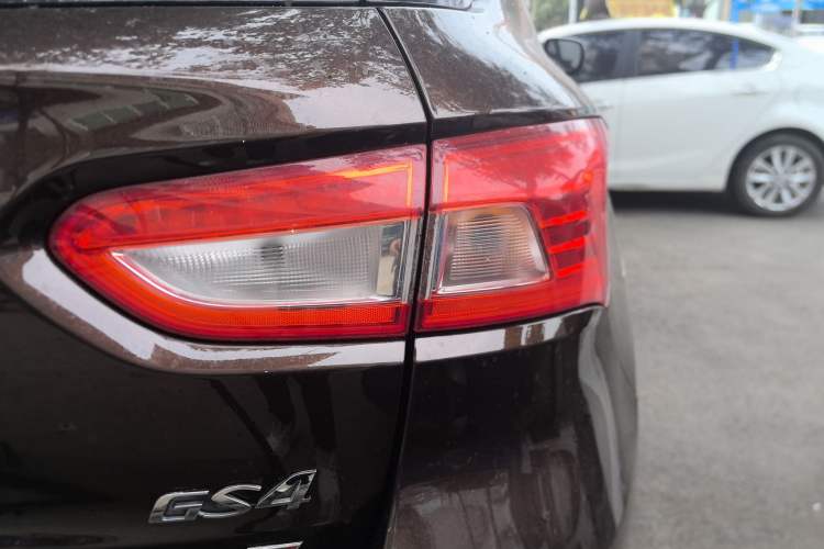 Used GAC Trumpchi GS4 2017 235T Automatic Two-Wheel Drive Luxury Smart Connectivity Version