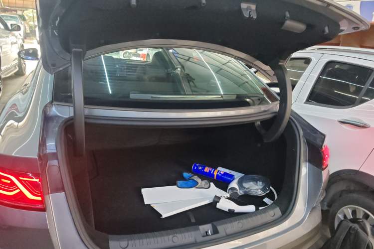 Used BYD Qin L 2024 DM-i 120KM Excellence Model
