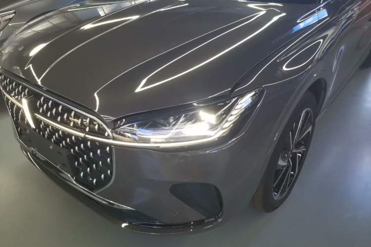 Used Lincoln Corsair 2023 2.0T All-Wheel-Drive Prestige Version
