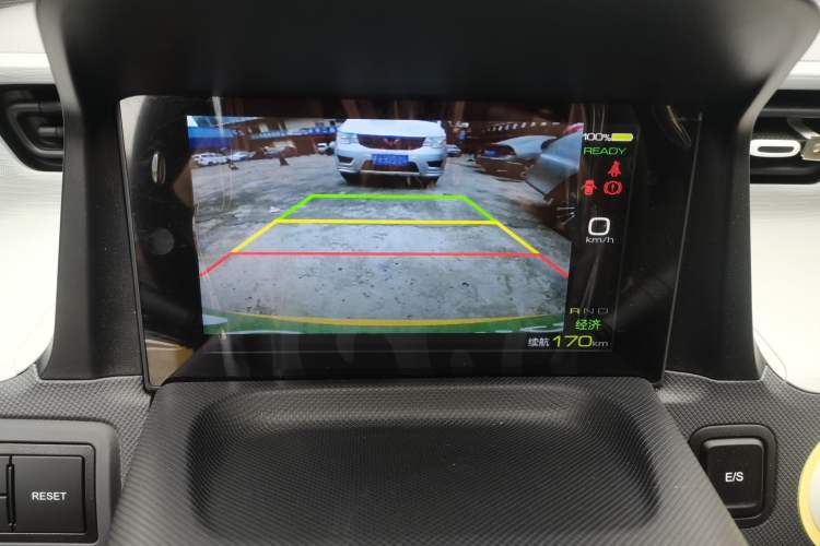 Used Wuling Hongguang MINIEV 2022 Macaron Premium Model – Lithium Iron Phosphate