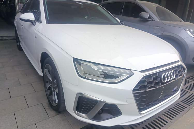 Used Audi A4L 2022 40 TFSI Fashion Dynamic Model