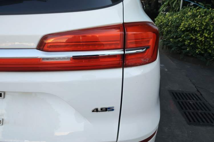 Used BYD Song New Energy 2019 Song DM 1.5TID Smart Connect Premium Model