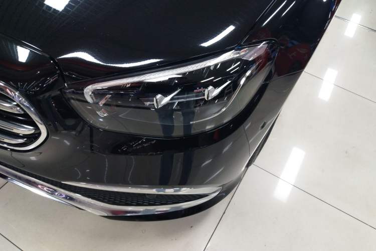 Used Mercedes-Benz E-Class 2023 Updated E 300 L Fashion Edition
