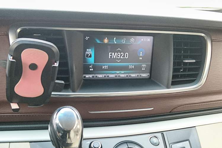 Used Buick GL8 2018 28T Luxury Model China VI Standard
