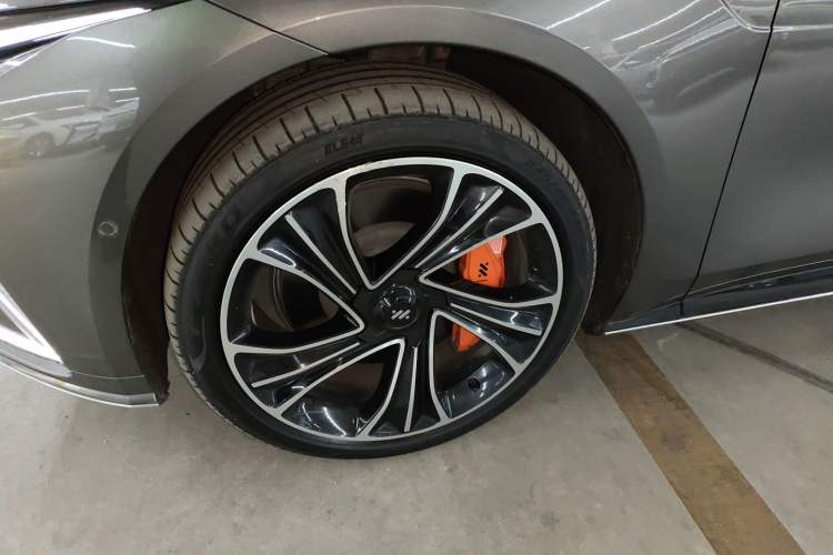 Used  L7 2022 Pro Model
