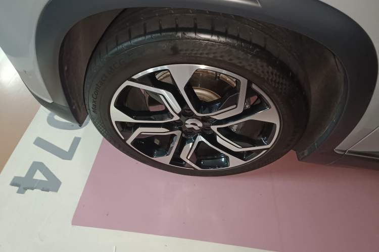 Used Nio ES8 2020 580 km Range 7-Seater Version
