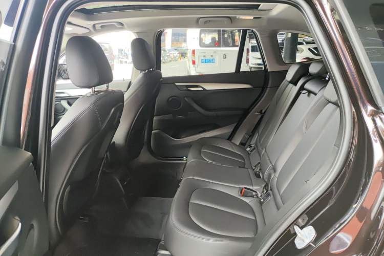 Used BMW X1 2018 sDrive20Li Leading Model
