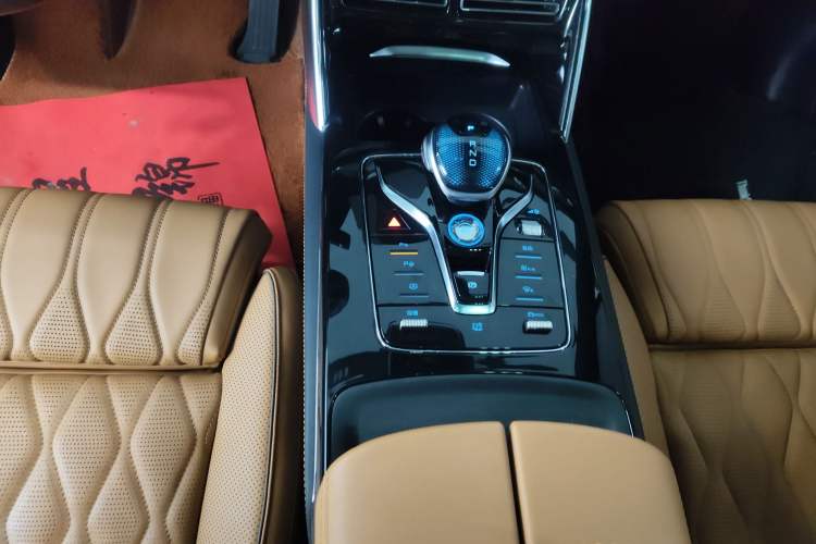 Used BYD Tang New Energy 2022 EV 635 km All-Wheel-Drive Flagship Model