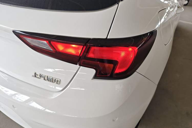 Used Buick Verano 2016 Two-Door GS 20T Dual-Clutch Haoting Sporty Model
