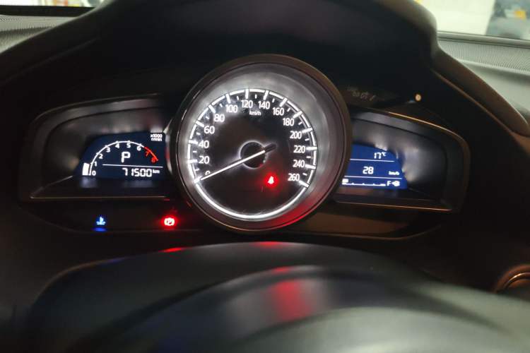 Used Mazda CX-4 2018 2.0L Automatic Two-Wheel Drive Blue Sky Dynamic Version China V Standard