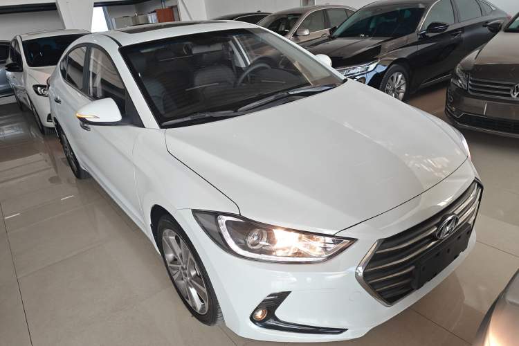 Used Hyundai Elantra 2016 1.6L Automatic ZhiXuan – Elite Version
