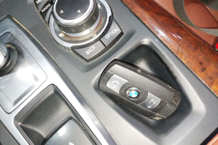 Used BMW X5 2012 xDrive35i Luxury Edition U.S. specification 5 seats