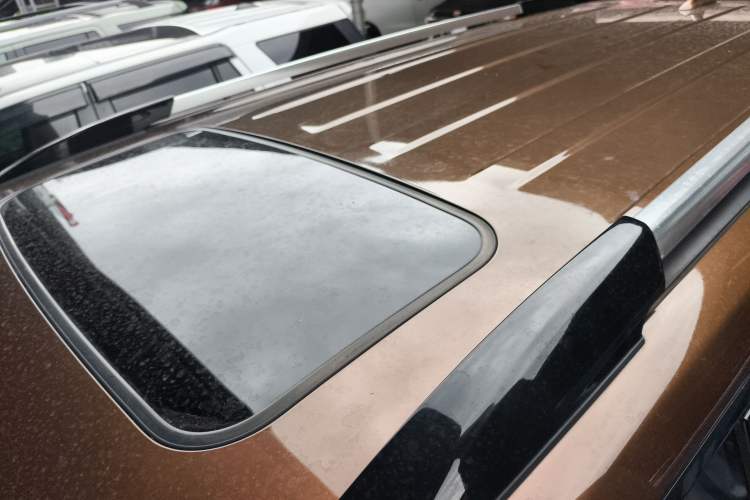 Used Changan CS95 2017 2.0T Two-Wheel Drive Zhiyuan Edition
