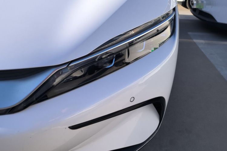 Used BYD Han 2022 EV Genesis Edition 715KM Front-Wheel-Drive Prestige Model
