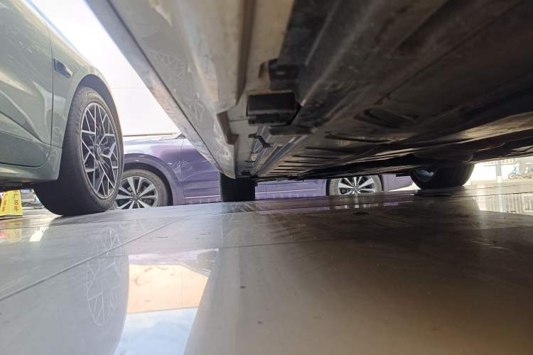 Used Mercedes-Benz E-Class 2020 E 300 L Sporty and Stylish Model
