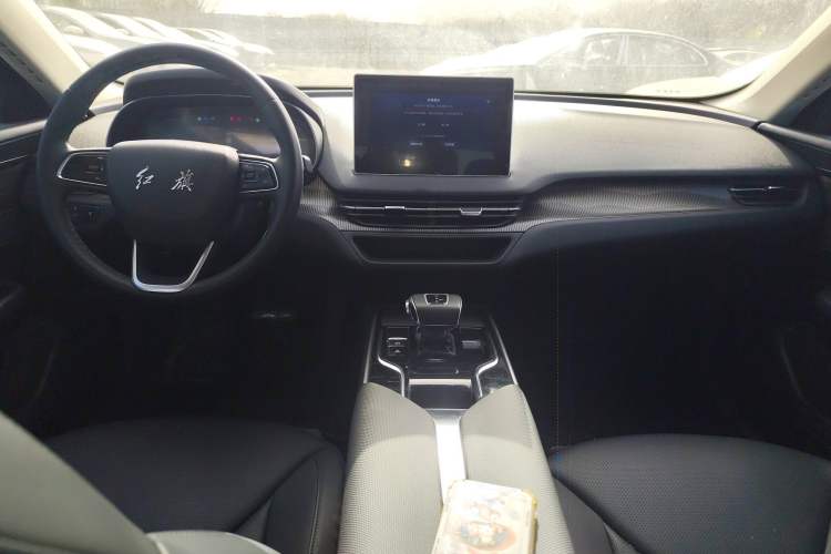 Used Hongqi E-QM5 2023 Revised Version Basic Travel Edition
