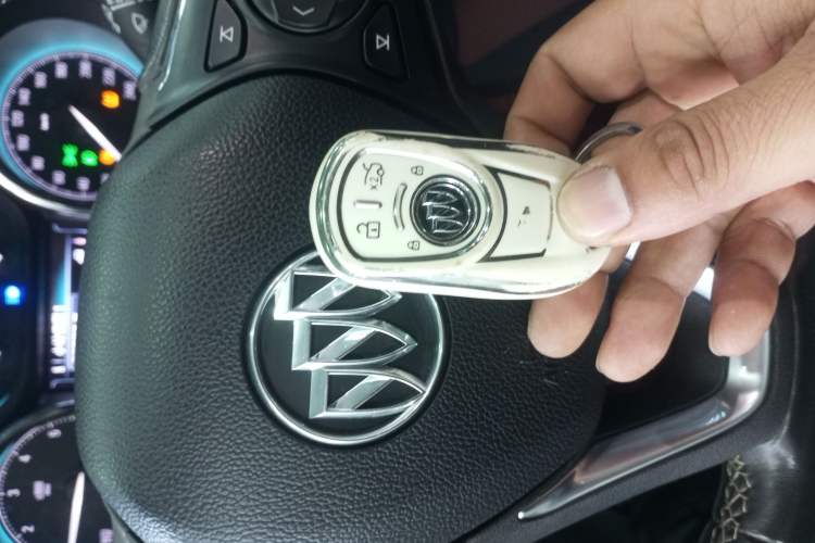 Used Buick Envision 2017 28T Four-Wheel Drive Elite Model
