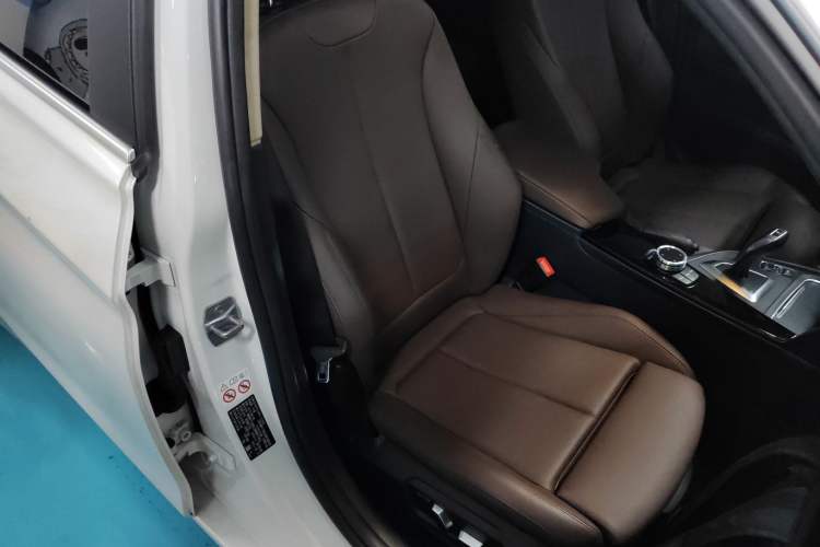 Used BMW 3 Series 2018 318Li
