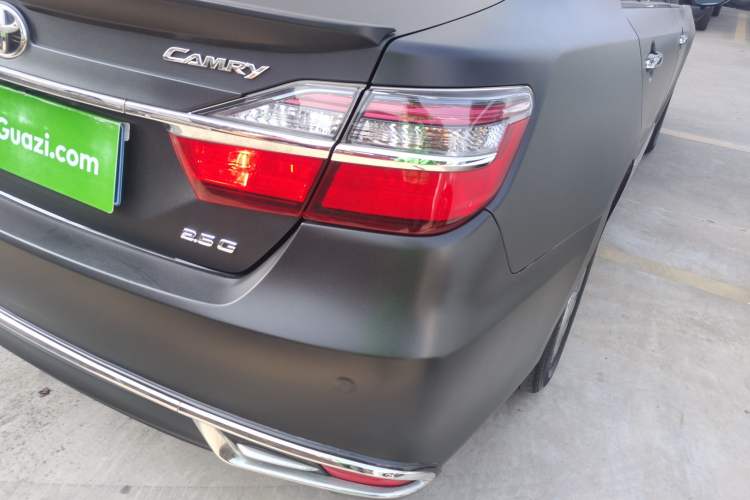 Used Toyota Camry 2016 2.5G 10th Anniversary Deluxe Navigation Edition
