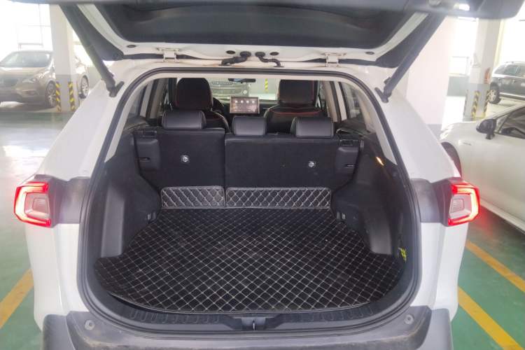 Used Toyota Wildlander 2021 2.0L CVT Two-Wheel Drive Luxury Edition
