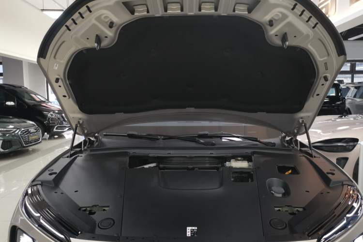 Used Nio ES6 2024 75 kWh
