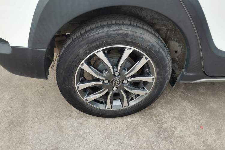 Used Toyota YARiS L 2021 X-Trail X 1.5L CVT Prestige Edition