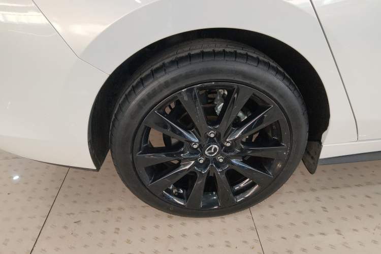 Used Mazda Mazda 3 Axela 2023 2.0L Automatic ZhiZhen Edition
