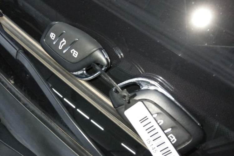 Used Roewe RX3 2021 PRO 1.6L CVT Elite Model