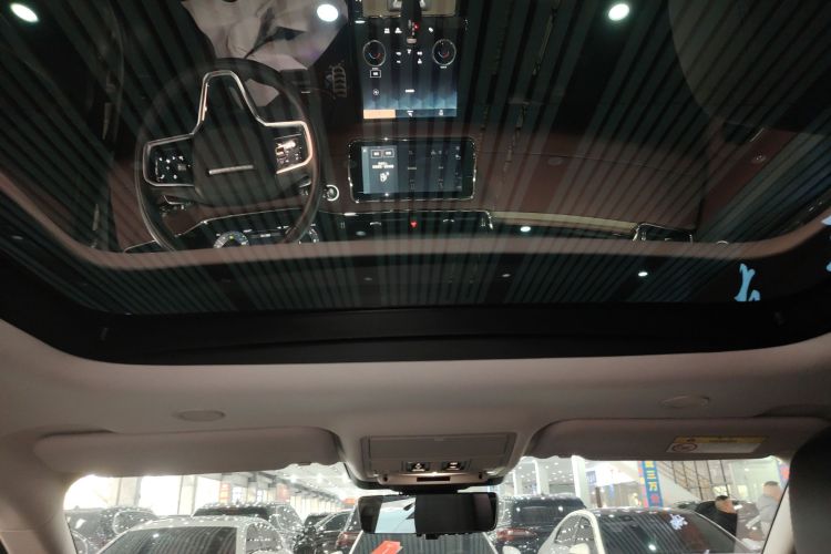 Used Land Rover Range Rover Evoque 2023 Aurora L 249 PS Luxury Edition