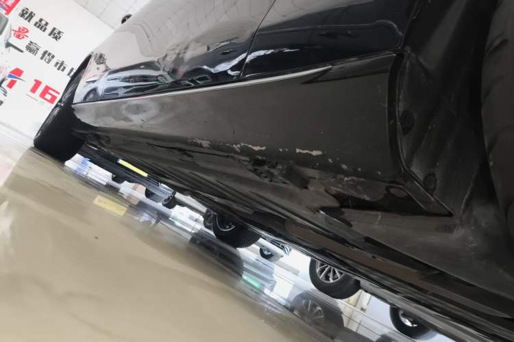 Used Mercedes-Benz E-Class 2023 Facelift E 260 L