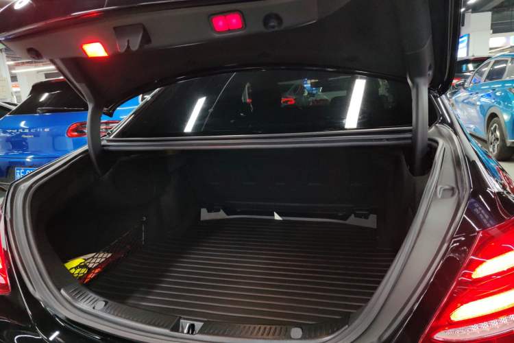 Used Mercedes-Benz E-Class 2018 Restyled E 300 L Sport Luxury Edition
