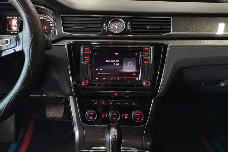 Used Volkswagen Passat 2016 330TSI DSG Prestige Edition
