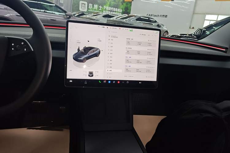 Used Tesla Model 3 2023 Rear-Wheel-Drive Version
