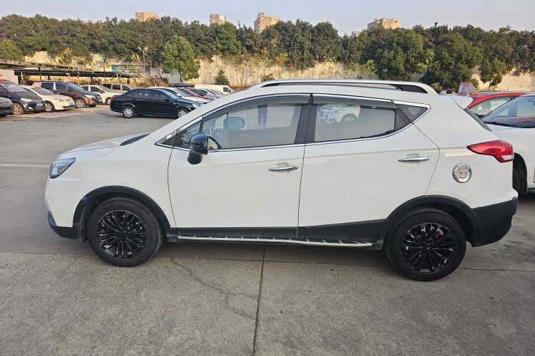 Used  Refine S3 2018 Smart Drive Edition 1.5L Manual Luxury Model