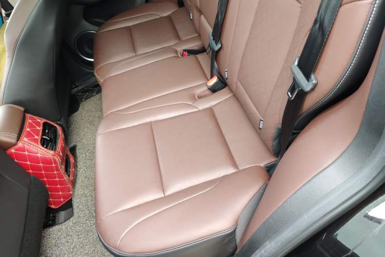 Used Wey VV6 2020 2.0T Two-Wheel Drive Smart Protection+
