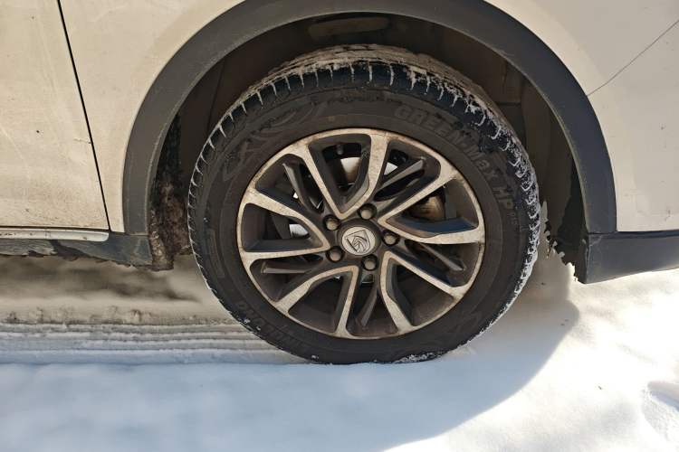 Used Baojun 730 2019 1.5L Manual Fashion Model 7-seater National V